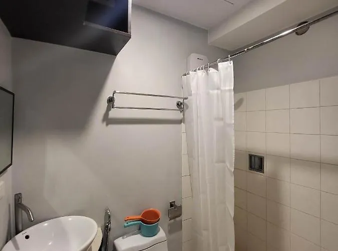 Loft In Chateau Elysee Near Airport Apartamento *